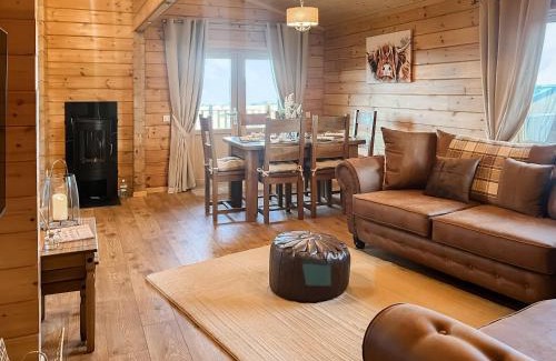 Falkirk House | Coo Lodge - Uk48430