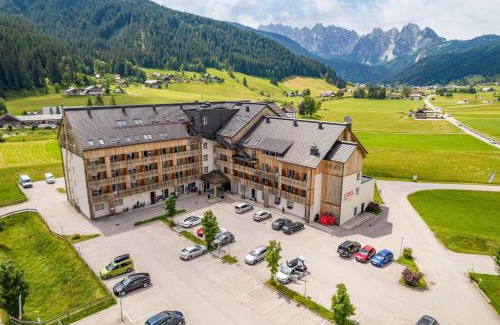 Gosau Hotel | COOEE alpin Hotel Dachstein