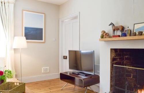 Somerby House | Cooks Cottage