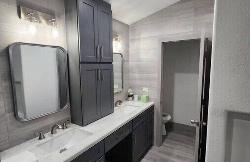 Spring Valley House | Cool house for adults and kids!