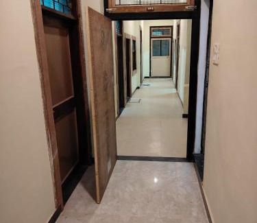 Jhusi House | Cool Stuff Kumbh Stay