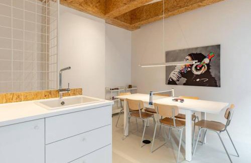 Weissensee Apartment | COOLEST Apartment in Berlin, easy Check-in, close to center, Youngster Maisonette #7