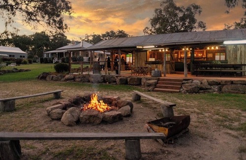 Diamondvale Cottage | Coolibah Cottage Diamondvale Estate, 2 bed/2 bath ideal for families or couples