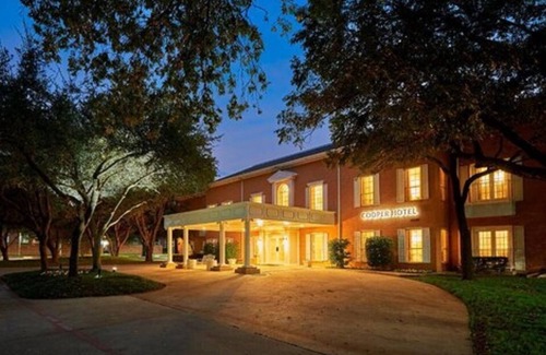 North Dallas Apartment | Cooper Hotel Conference Center & Spa