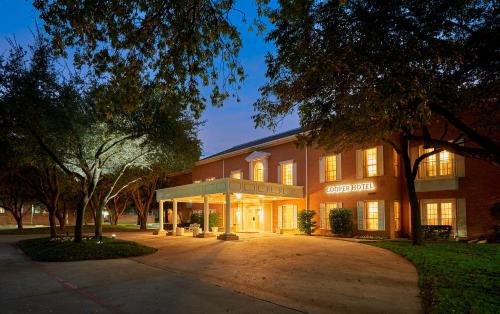 North Dallas Resort | Cooper Hotel Conference Center & Spa