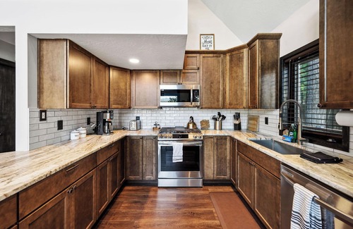 Hayden View Estates House | Coopers Bay Escape | The Perfect Stay!
