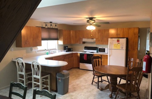 Fly Creek House | Cooperstown Pine Row Manor 5 minutes to Dream Park 2 minutes to Hall of Fame