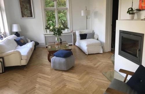 Hellerup Villa | Copenhagen Open Plan House in Hellerup