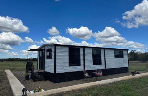 Nulkaba House | Copper Creek Retreat - sleep next door to the Lions
