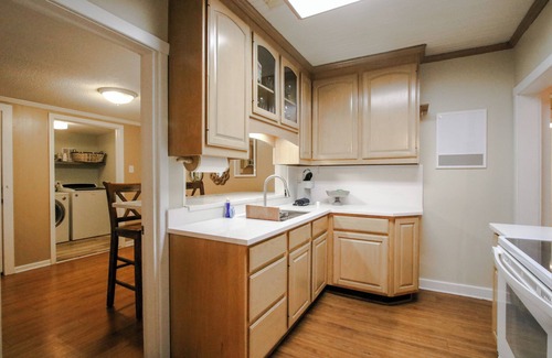 Richmond Hill House | Copper Lantern - Three bed cottage in the heart of Richmond Hill