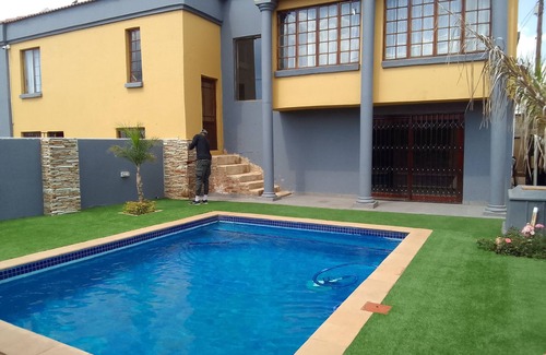 Middelburg Bed & Breakfast | Copy ski retreat around mhluzi