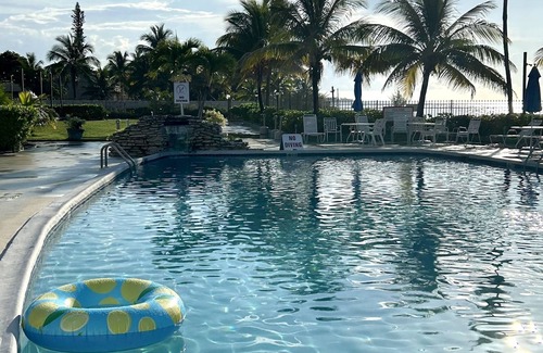 Freeport Apartment | Coral Beach Bahamas Ocean View