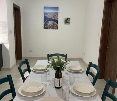 Qawra House | Coral Cove Comfort Apartment Room 3