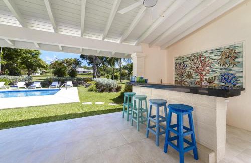 Gibbes House | Coral House 3 bedroom home by Bluescape