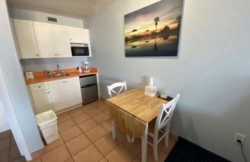Ormond Beach Resort | Coral Sands Inn
