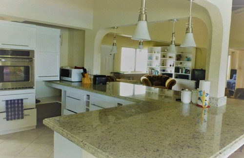 Long Bay Villa | Coral Villa Nr Sam Lord's Castle, Beach, Sea Views!