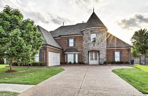 Cordova Cottage | Cordova Home w/Pool Table, 17 Mi to Memphis Zoo!