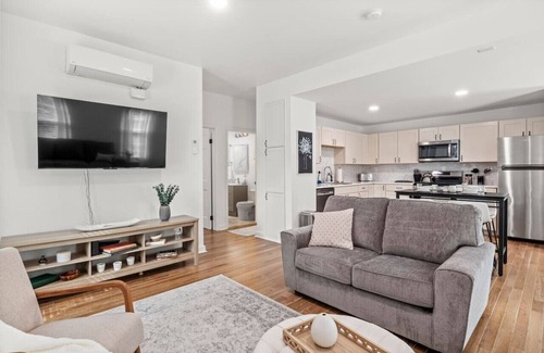 Corn Hill Apartment | Corn Hill Apartment - 2BR