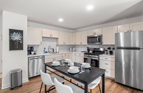 Corn Hill Apartment | Corn Hill Apartment - 2BR