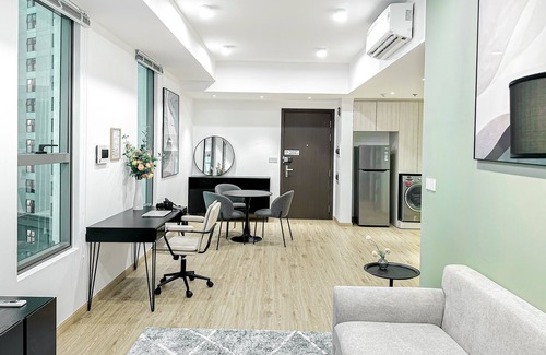 Bach Dang Riverside Apartment | Corner 1-Bed 52m2 Apartment with Riverview @Tresor 1304 D4