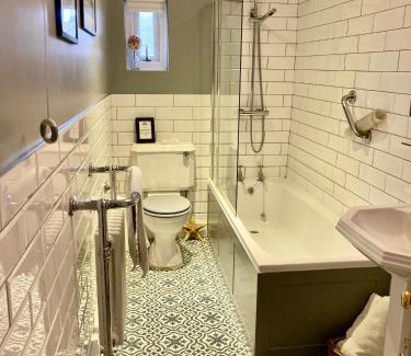 West Runton Bed & Breakfast | Corner House Bed & Breakfast