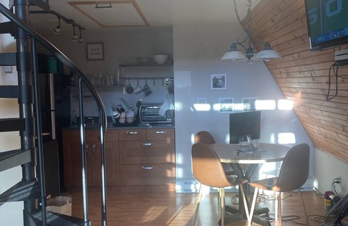 Mount Upton Cabin | Corner's Cabin - Catskill NY - A-Frame Cabin