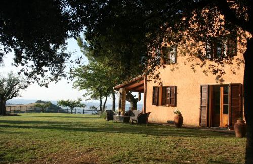 Montefelcino House | Cornio Delle Fronde