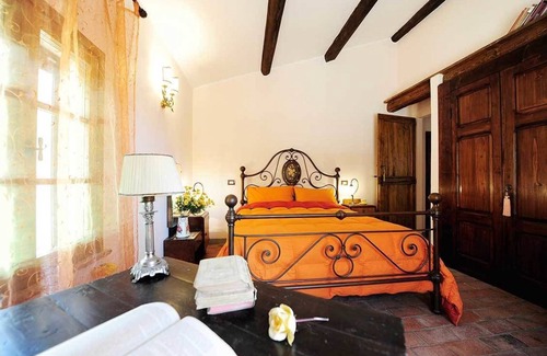 Montefelcino House | Cornio delle Fronde