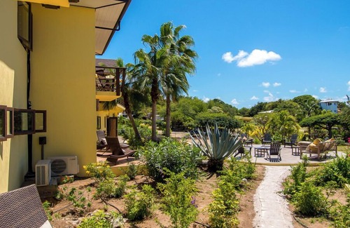 Little Trunk Bay Villa | Cornucopia - Luxury Country French Caribbean destination
