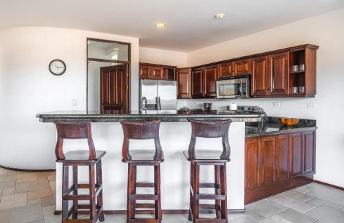 El Ocotal Apartment | Corona del Mar #6