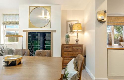 Broadwas House | Coronation Cottage - Hot Tub Coming Soon