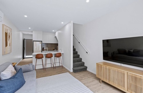 Arthur's Point Apartment | Coronet Peak Alpine Villa 44