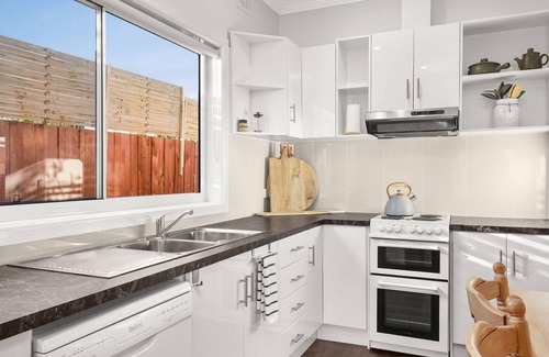 Coronet Bay House | Coronet Spa Retreat - pet friendly