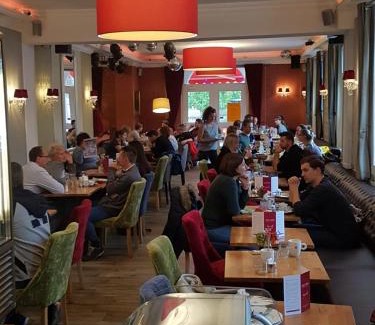 Pressbaum Hotel | Corso, Zimmer & Cafe, Hotel Garni