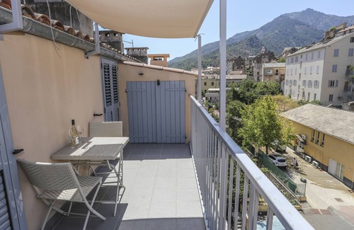 Corte Apartment | Corte center, air conditioning, elevator. the best!