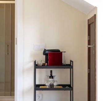 Santa Engracia House | Cortes Reais Guesthouse By All2gether