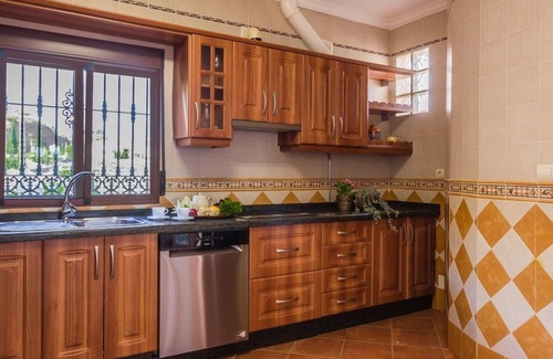 Vinuela Cottage | Cortijo Angela Viñuela by Ruralidays