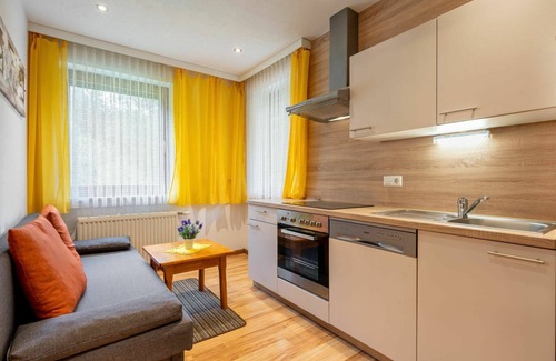 Klopein am Klopeiner See Apartment | Cosy apartment for 2 guests with WIFI, TV, balcony and parking