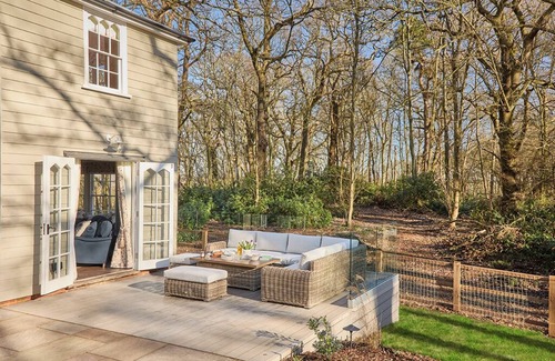 Boxted Cottage | Cosgrove Cottage is nestled on the beautiful and secluded Langham Hall Estate