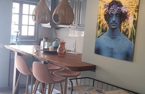 Sant Feliu de Guixols Apartment | CostaBrava,60m beach,center, romantic renovated market view apartment