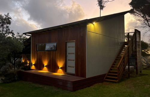 Sunderland Bay Apartment | Costal Farmhouse Cabin Two