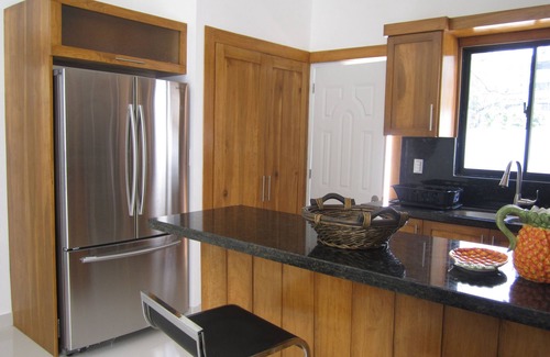 Costambar Bed & Breakfast | COSTAMBAR BEACHFRONT PRIVATE HOME nLAST MINUTE $75