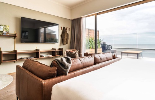 Pocitos Hotel | Costanero Hotel Montevideo - MGallery Collection