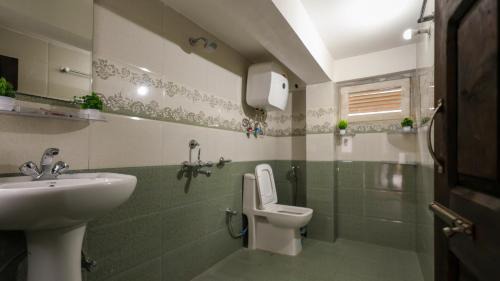 Vashist House | Costel Vista