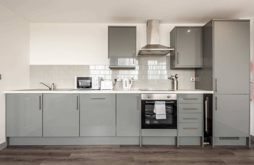 Yeadon Apartment | Cosy 1 Bedroom Yeadon Apartment