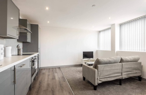 Yeadon Apartment | Cosy 1 Bedroom Yeadon Apartment