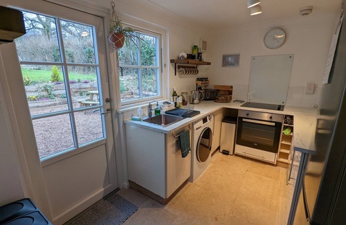 Newton Abbot Cottage | Cosy 2-Bed Property in Ashburton, Dartmoor