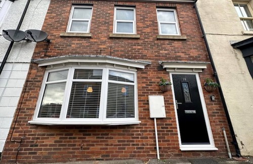 Guisborough Cottage | Cosy, 2 Bedroom Cottage in Guisborough Town Centre