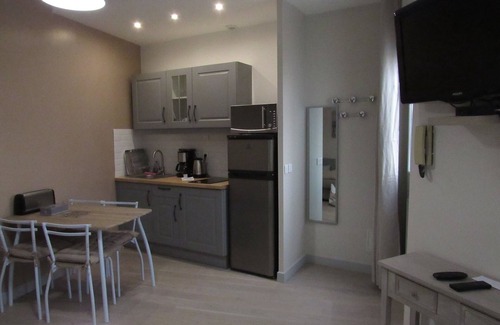 Val-de-Grace Apartment | Cosy 2-room apartment for 4 people, Quartier Latin, Mouffetard, Luxembourg