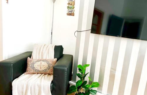Levenshulme House | Cosy 3BDR In Levenshulme-Close To Manchester City Centre And Stockport Town- Free Parking- WiFi